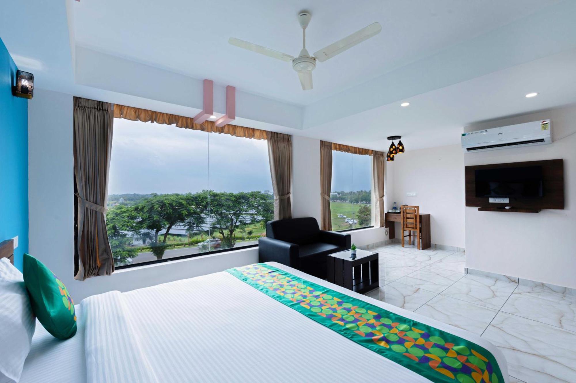 Treebo Airsuite Airport Hotel Kochi エクステリア 写真